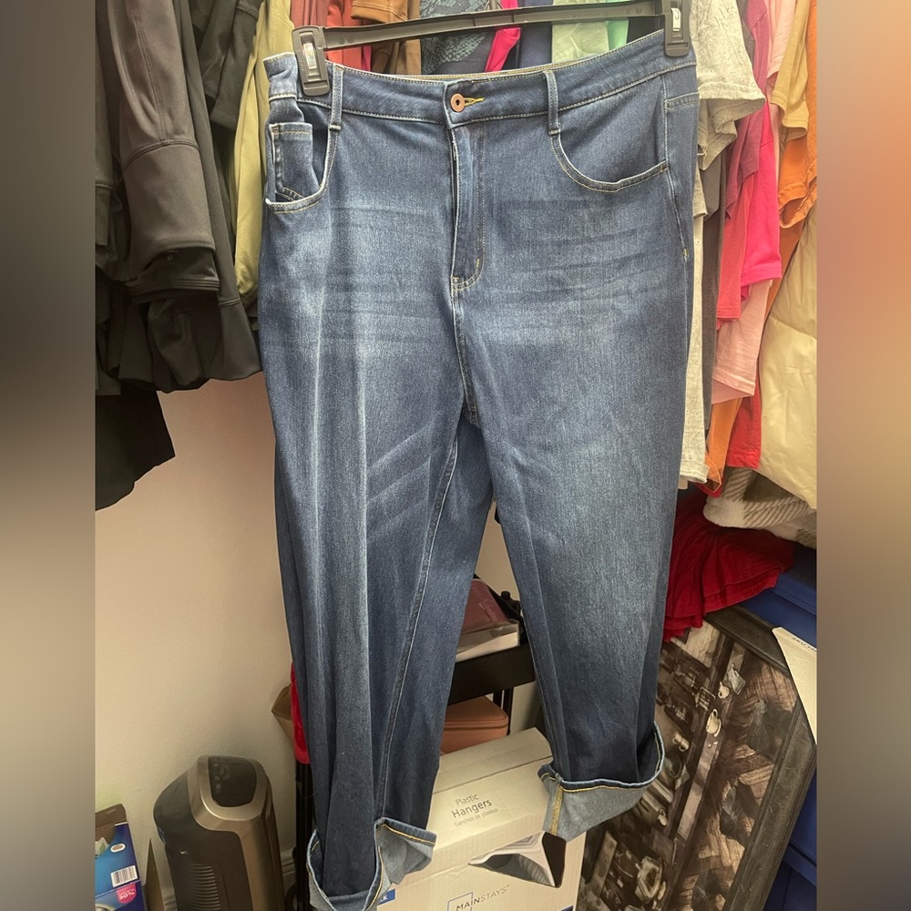 Halara Flex High Waisted Pockets Rolled Hem Wide Leg Washed Casual Jeans - Picture 6 of 9